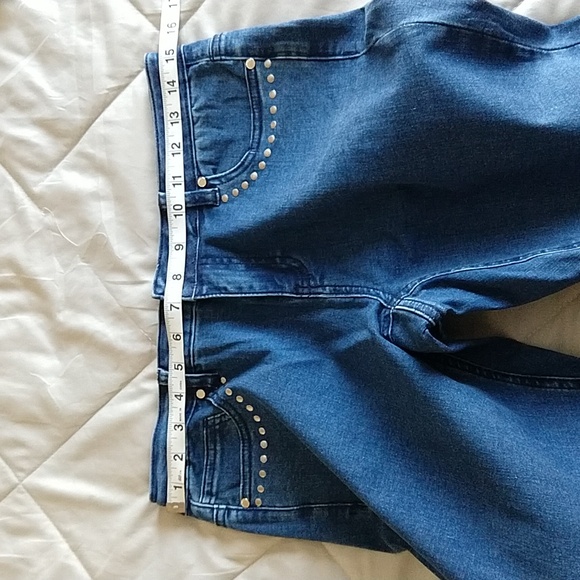 CATHERINE MALANDRINO Flare Leg Jeans Medium Wash - Picture 10 of 11